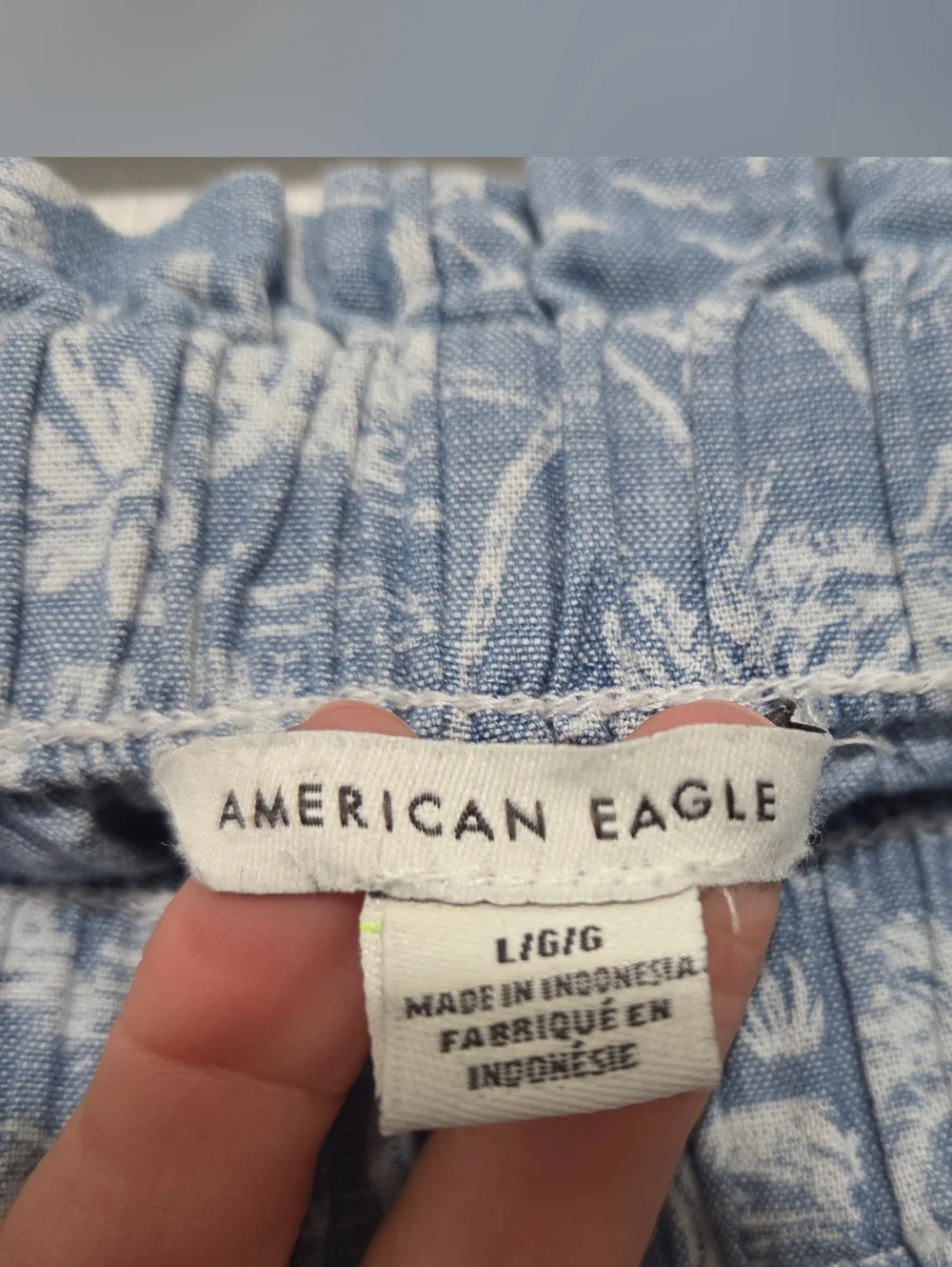 American Eagle Blue Tropical Print Pull-On Cotton Women Beach Shorts Size Large - Picture 9 of 12